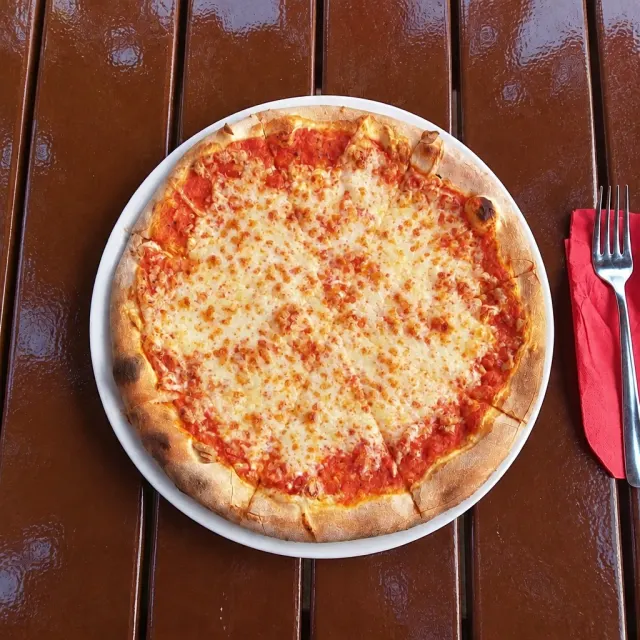 Pizza Margherita